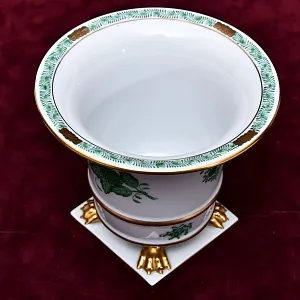 Классическая Фарфоровая Ваза APPONYI GREEN, HEREND Венгрия, вторая половина ХХ века.
