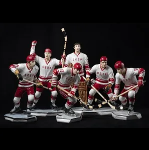 Коллекционная Авторская Статуэтка «Хоккеист СССР – Александр Мальцев №10», фарфор, Россия.