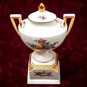 Коллекционный Фарфоровый Вазон - Ваза, Hutschenreuther Hohenberg, Германия первая половина ХХ века.