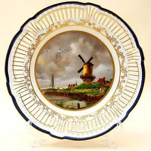 Коллекционная Фарфоровая Тарелка «Пейзаж с мельницей», Германия 80-е годы ХХ века.-копия