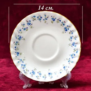 Коллекционная Фарфоровая Чайная пара «Воспоминания», ROYAL ALBERT Англия, вторая половина ХХ века.