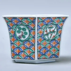 Фарфоровый Чайный сервиз на 4 персоны «Японский символизм», Япония - конец ХХ века.