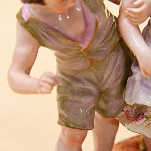 Антикварная Фарфоровая Статуэтка «Хулиганы», C.G.SCHIERHOLZ & SON Германия -1865 -1907 годы.