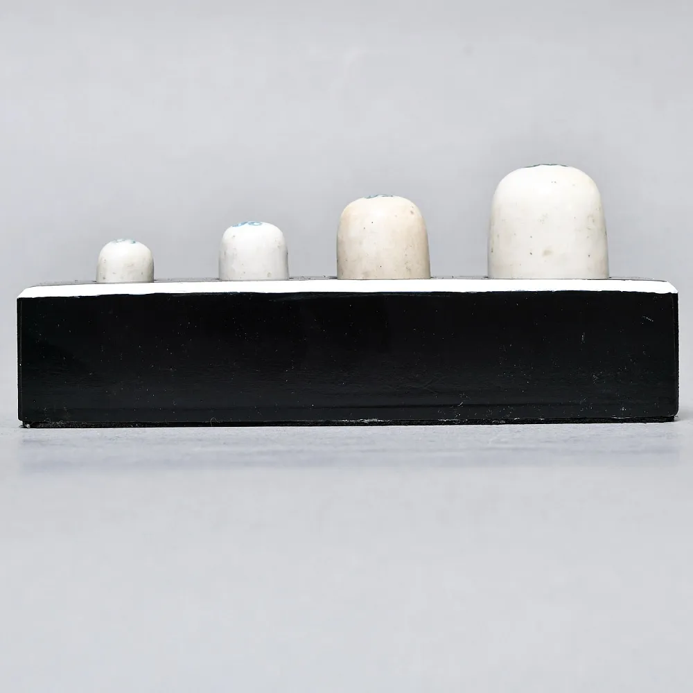 Редкость! Антикварный Набор фарфоровых гирь разновесов (100-50-20-10гр.) - СССР - 20 гг.