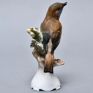 Коллекционная Фарфоровая статуэтка «Птица. Варакушка на дубовой ветке», ROSENTHAL Германия.