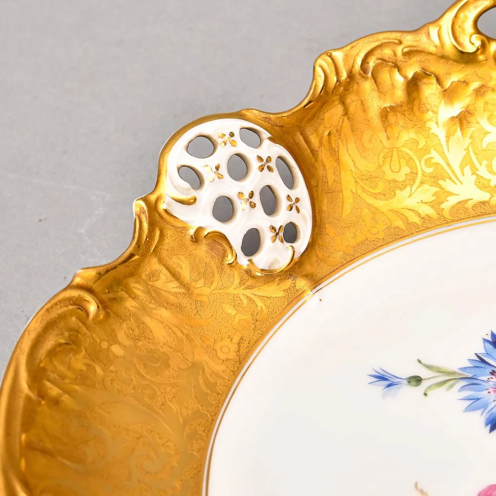 Коллекционное Блюдо - Тарелка с ручками «Букет с васильком», Фарфор ROSENTHAL Германия, 1938 - 1958 годы.