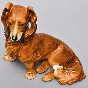 Коллекционная Фарфоровая статуэтка «Собака - Длинношерстная Такса», Karl Ens Германия.