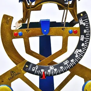 Винтажные Почтовые Механические Весы Повышенной точности Германия 50 годы ХХ века..