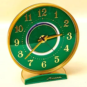 Редкость! Большие Настольные Механические Часы «МОЛНИЯ» - ЧЧЗ - СССР - 1975 год.