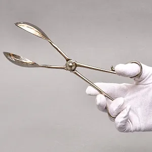 Сервировочные Щипцы для салата, Металл Silverplate, Англия - середина ХХ века.
