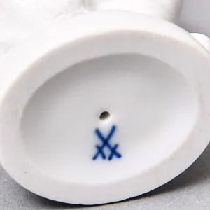 Коллекционная Фарфоровая статуэтка «Клоун с совой и обезьяной», MEISSEN /МЕЙСЕН Германия.