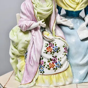 Антикварная Статуэтка «Неожиданное Угощение», Фарфор, Dressel & Kister Passau Германия, 1907 - 1922 гг. 