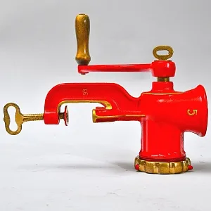 Винтажная Ручная Механическая Мясорубка «ЛЕНИНГРАД», СССР 50-е годы ХХ века..