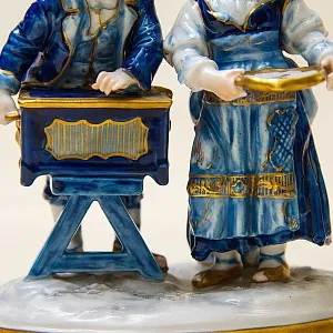 Парная Фарфоровая Статуэтка «Маленький Шарманщик» ФОЛКСТЕД - VOLKSTEDT  Германия.