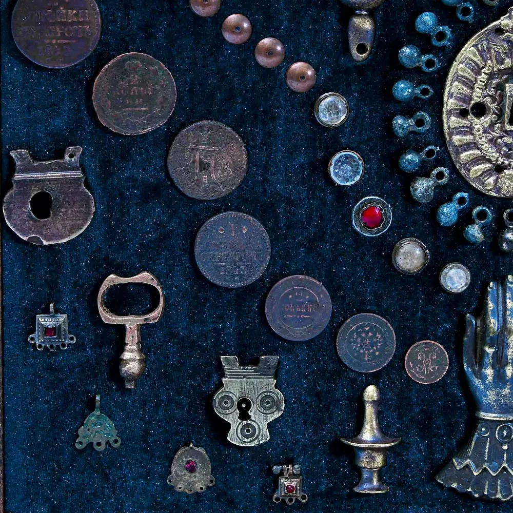 Настенное Коллекционное Панно - Картина «Старинная Мелочёвка». Россия конец XIX  начало ХХ века.