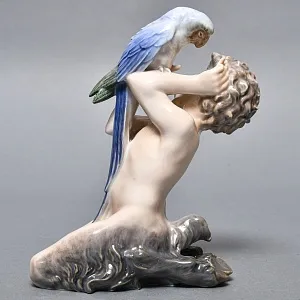Коллекционная Фарфоровая статуэтка «Фавн с попугаем», Royal Copenhagen Дания, 50-е годы.