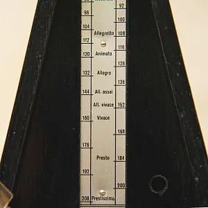 Старинный Механический Метроном в деревянном корпусе, System MAELZEL Германия - 50 гг.