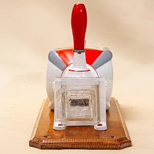 Винтажная Настенная Ручная Кофемолка в стиле АРТ-Деко, Голландия PeDe, середина ХХ века..