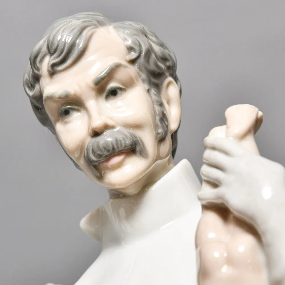 Редкая! Большая Коллекционная Фарфоровая Статуэтка «Врач Акушер» Lladro, Испания -1971 год.