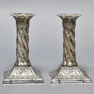 Антикварные Парные Подсвечники на одну свечу, Silverplate, SHEFFIELD Англия начало ХХ века. 