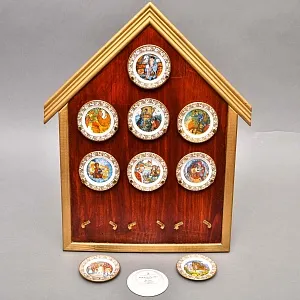 Набор Фарфоровых тарелок «Сказочный домик», The FRANKLIN Porcelain США - 1979 год.