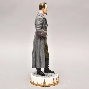 Коллекционная Авторская Статуэтка «Председатель ВЧК СССР - Дзержинский Ф.Э.», фарфор, Россия. 