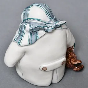 Авторская Коллекционная Фарфоровая Статуэтка «Укутыш - Прогулка с Мишкой», Россия.