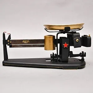 Редкость! Чугунные Бытовые Весы Повышенной точности до 2 кг. МВЗ СССР -1954 год.