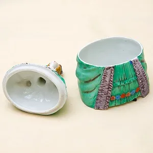 Редкость!!! Фарфоровая Шкатулка - Статуэтка «Дама в зеленом платье». SITZENDORF Германия