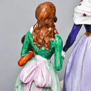 Антикварная Статуэтка «Неожиданное Угощение», Фарфор, Dressel & Kister Passau Германия, 1907 - 1922 гг. 