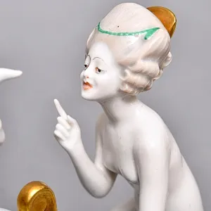 Антикварная Фарфоровая статуэтка «Обнаженная девушка и попугай», ROSENTHAL Германия - 1924 год.
