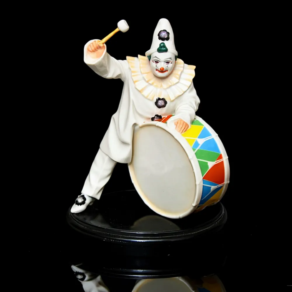 Коллекционная Фарфоровая статуэтка «КЛОУН. Паяц с барабаном», Hutschenreuther Германия.