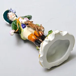 Коллекционная Фарфоровая статуэтка «Охотник с трофеем», Scheibe - Alsbach Германия 1952 - 1972 годы.