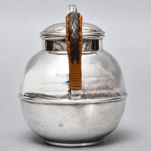 Винтажный Металлический Кувшинчик - Молочник - Сливочник. Silverplate, Лондон Англия 50-гг.