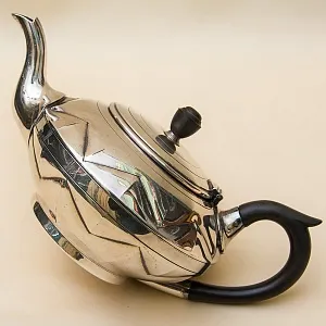 Набор для подачи Чая, АРТ ДЕКО, Silverplate William Hutton&Sons Англия, начало ХХ века.