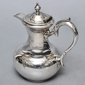 Металлический Кофейник - Чайник на 800 мл. Silverplate, SHEFFIELD Англия.