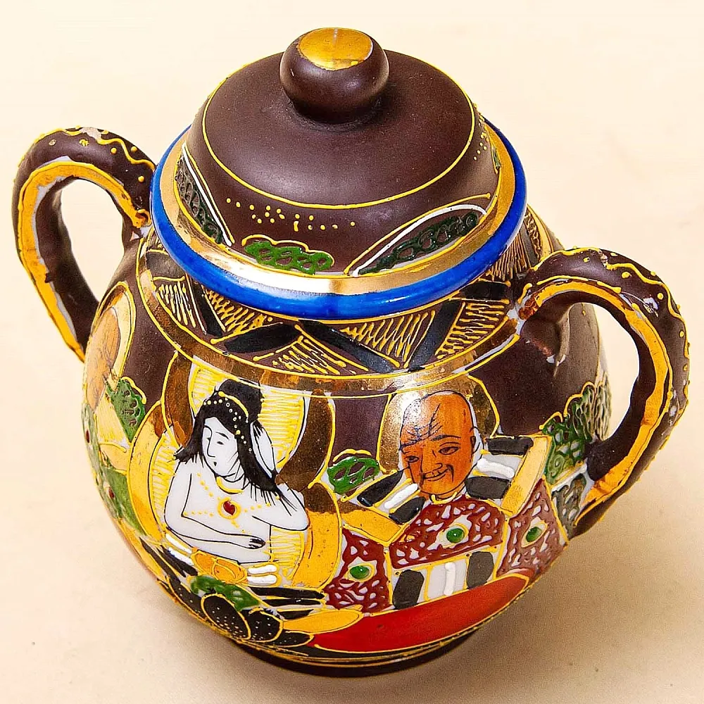 Антикварный Чайный фарфоровый сервиз в стиле Satsuma, Япония, FUTAJI, первая половина ХХ века.