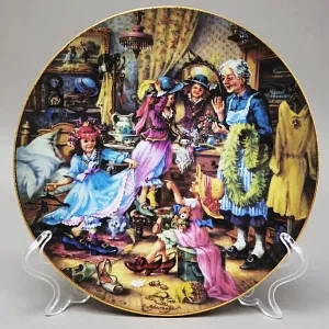 Коллекционная Тарелка «Показ мод» Фарфор, Weimar Porzellan Германия -1994 год.