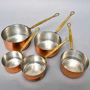 Винтажный Набор - 5-ть Медных Ковшиков - Сотейников разных размеров, Франция - 70 -е годы ХХ века.