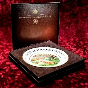 Коллекционная Тарелка «Сказки - Гадкий Утенок» Фарфор, B&G Copenhagen - Дания.