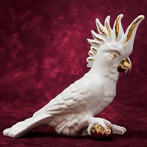 Авторская Коллекционная Фарфоровая Статуэтка «Птица -Попугай - Белый Какаду» Россия.