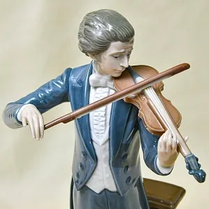 РЕДКОСТЬ! Большая Коллекционная Фарфоровая статуэтка «Музыкант - Скрипач» Lladro, Испания - 1985 год.