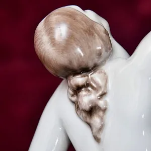 Редкая! Авторская Фарфоровая Статуэтка «КЛЕОПАТРА И ЗМЕЯ», HEREND Венгрия, первая половина ХХ века.