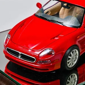 Коллекционная Металлическая Модель «Автомобиль - Maserati 3200 GT» Германия.