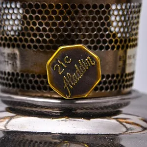 Редкость!!! Винтажная Керосиновая Лампа с Матовым Стеклянным Плафоном «Aladdin» Англия 50гг.