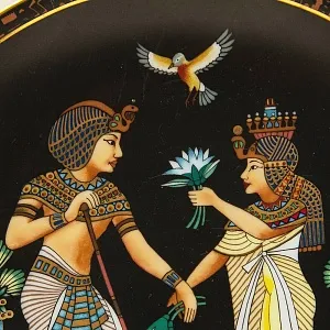 Коллекционная Тарелка - Блюдо «Свадьба Тутанхамона» Фарфор, Osiris Porcelain -1991 год.