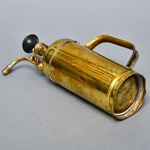 Редкость! Латунный Пульверизатор - Распылитель - Опрыскиватель, BERTANI Италия -50 гг.