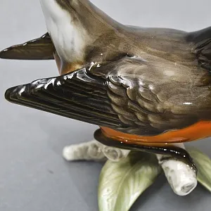 Коллекционная Фарфоровая статуэтка «Птица - Американский дрозд», Hutschenreuther Германия. 