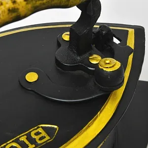 Большой Старинный Угольный Чугунный Утюг Индия первая половина ХХ века.