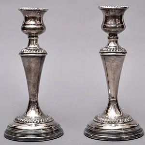 Парные Подсвечники на одну свечу, Silverplate, SHEFFIELD Англия середина ХХ века. 